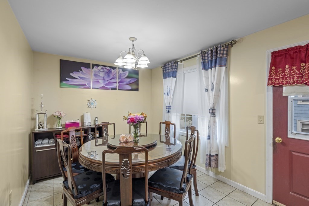 140 Grant Street Fall River, MA 02721 - Photo 8 of 42