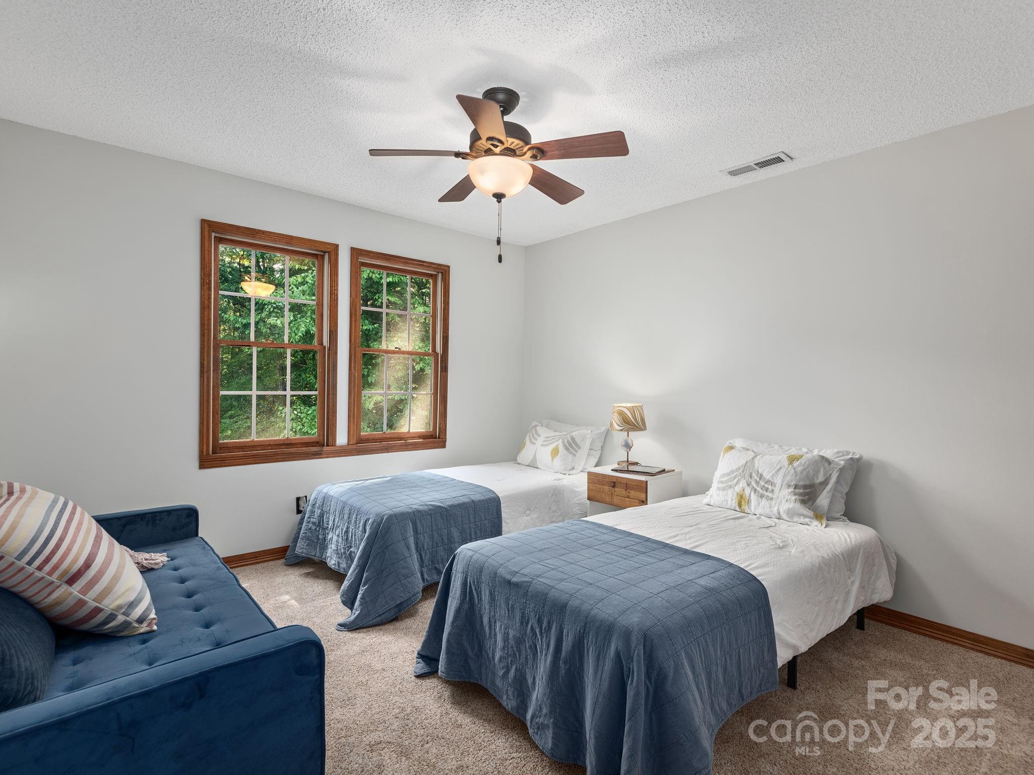 12 Sunny Ridge Drive Asheville, NC 28804 - Photo 23 of 37