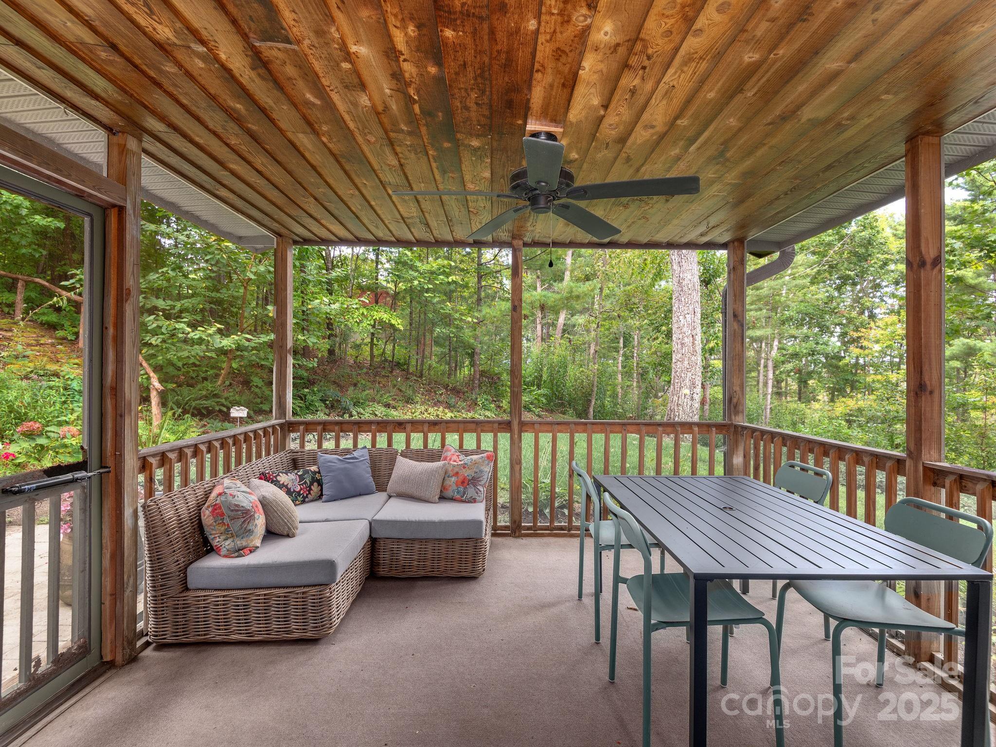12 Sunny Ridge Drive Asheville, NC 28804 - Photo 7 of 37