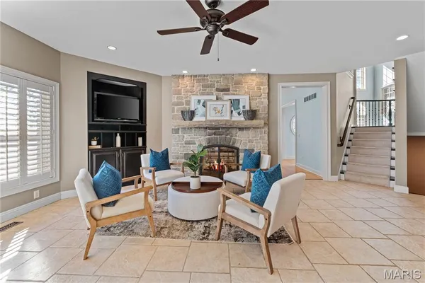 $1,949,000 | 12932 Sunset Bluff Court, St. Louis, MO 63127