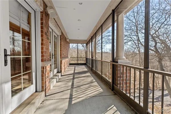 $1,949,000 | 12932 Sunset Bluff Court, St. Louis, MO 63127