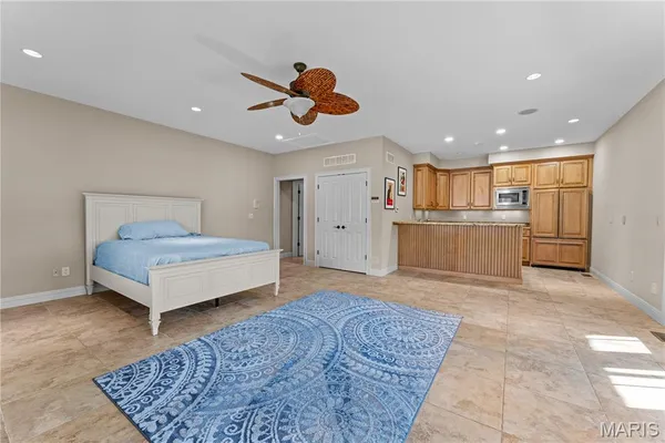 $1,949,000 | 12932 Sunset Bluff Court, St. Louis, MO 63127