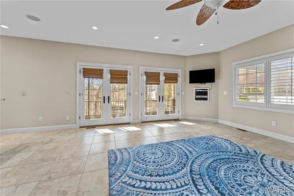 $1,949,000 | 12932 Sunset Bluff Court, St. Louis, MO 63127