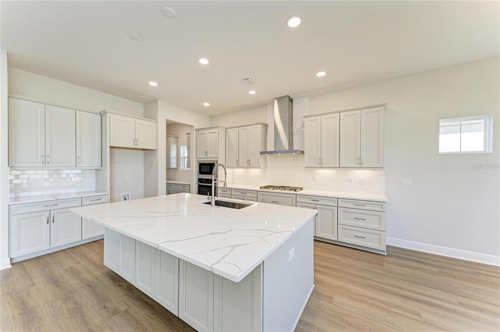 10858 Spring Sapling Circle Palmetto, FL 34221 - Photo 13 of 36