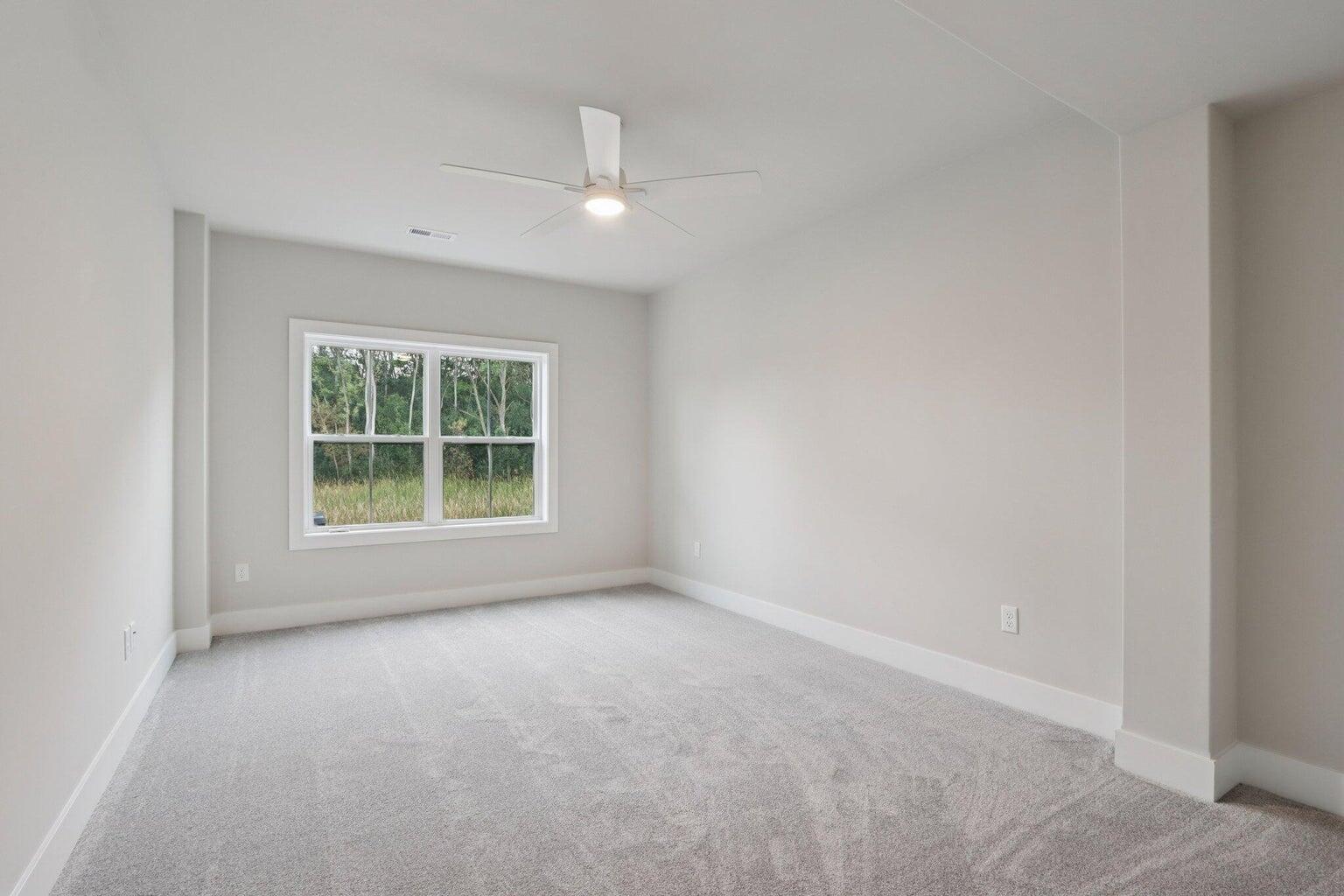 405 Falcon Ridge Drive, Unit 16 Burlington, WI 53105 - Photo 19 of 33 Bedroom 2