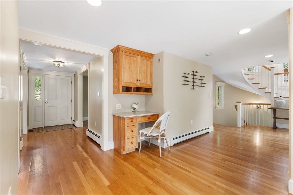 2380 Massachusetts Avenue Lexington, MA 02421 - Photo 13 of 32