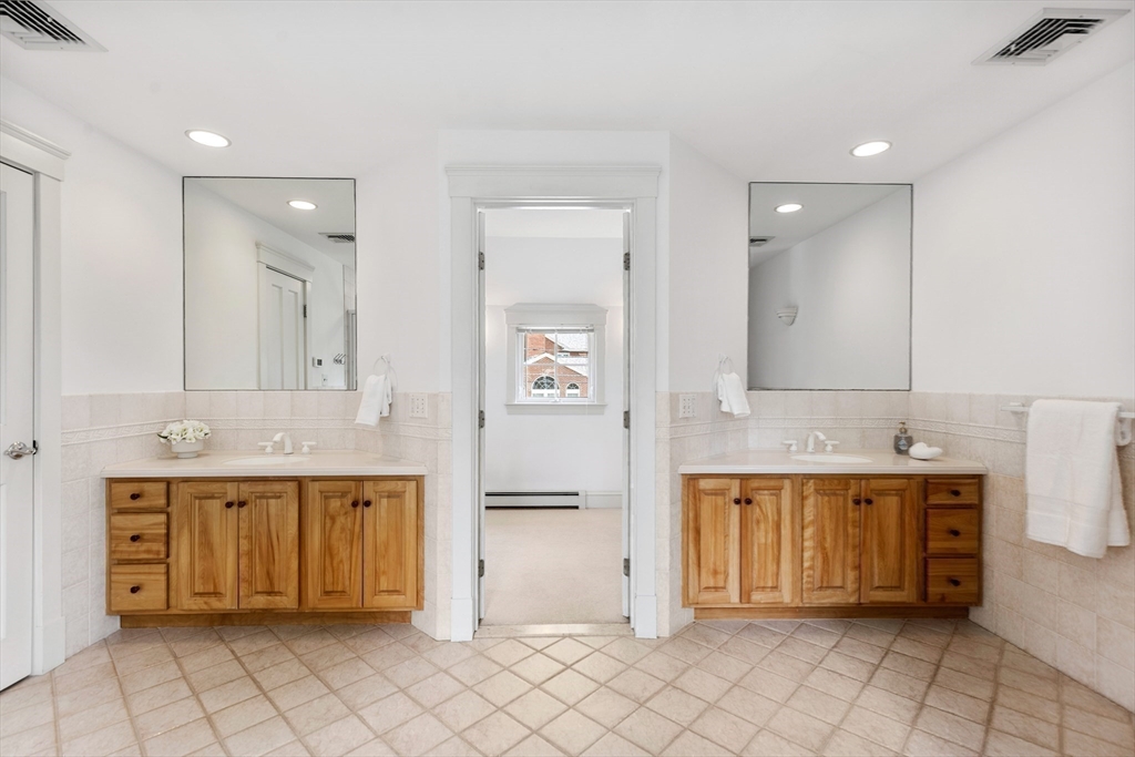 2380 Massachusetts Avenue Lexington, MA 02421 - Photo 21 of 32