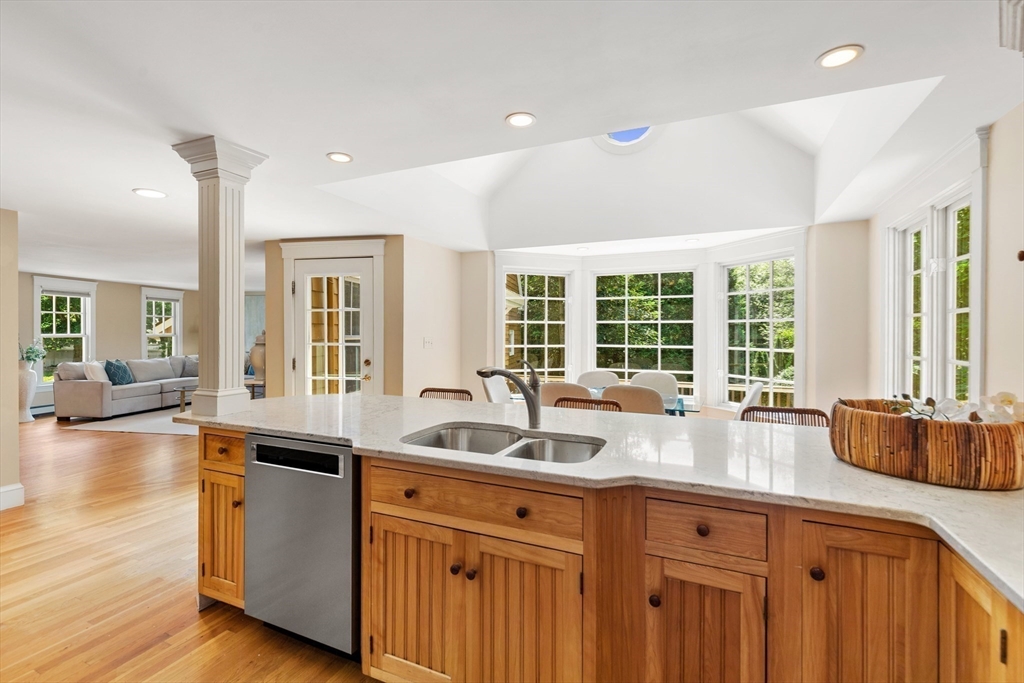 2380 Massachusetts Avenue Lexington, MA 02421 - Photo 9 of 32
