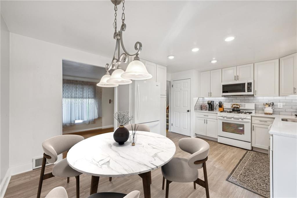 13511 Ormsby Drive Irwin, PA 15642 - Photo 14 of 36