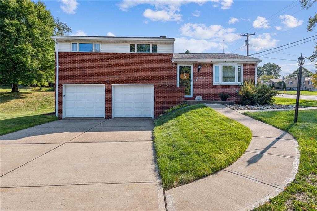 13511 Ormsby Drive Irwin, PA 15642 - Photo 2 of 36