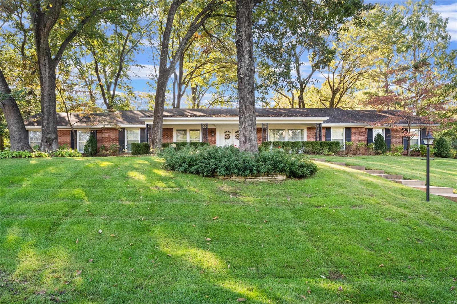 9884 Copper Hill Road St. Louis, MO 63124 - Photo 5 of 45 Gallery Image 5