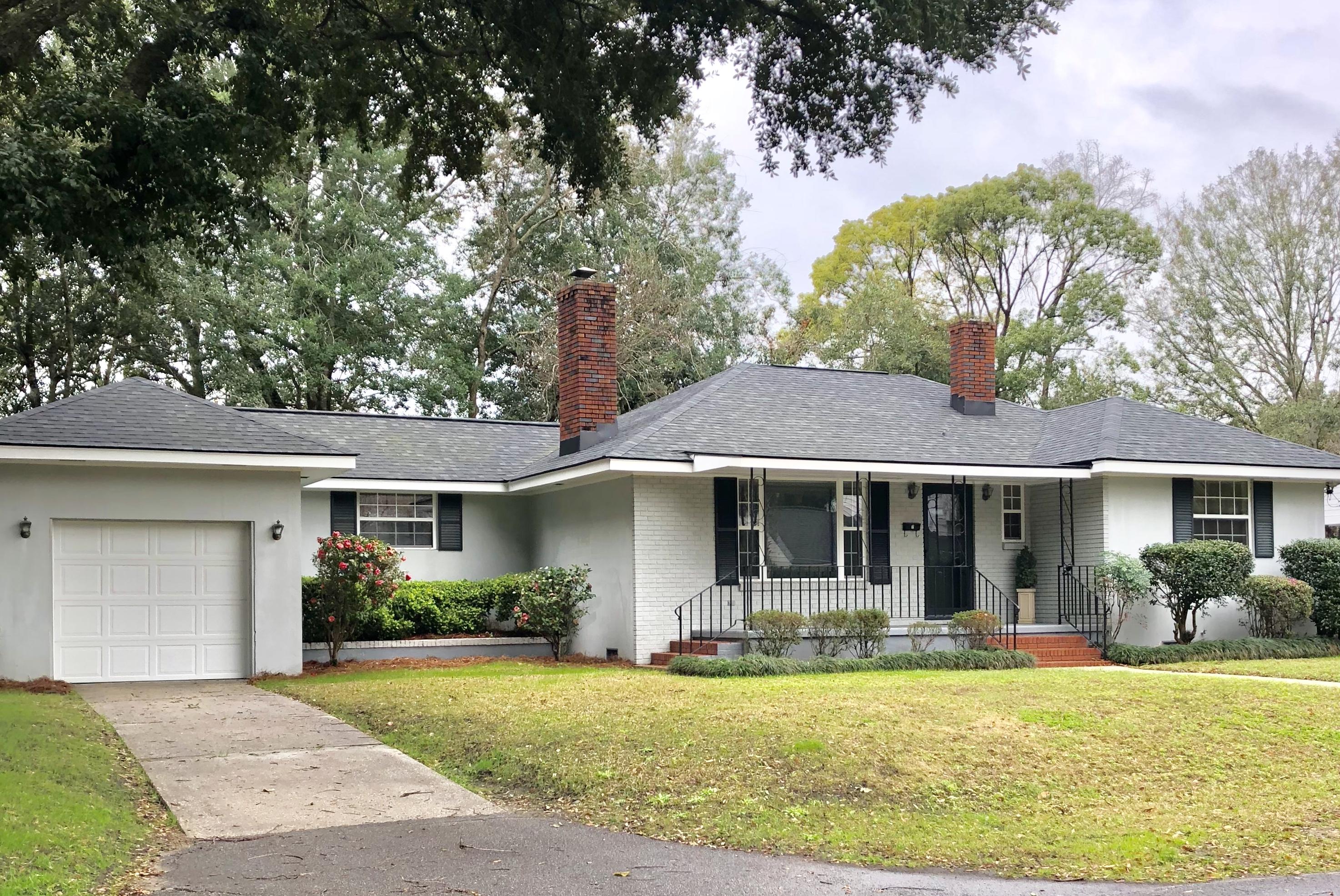 7 Sheridan Road Charleston, SC 29407 - Photo 1 of 24 Welcome Home!