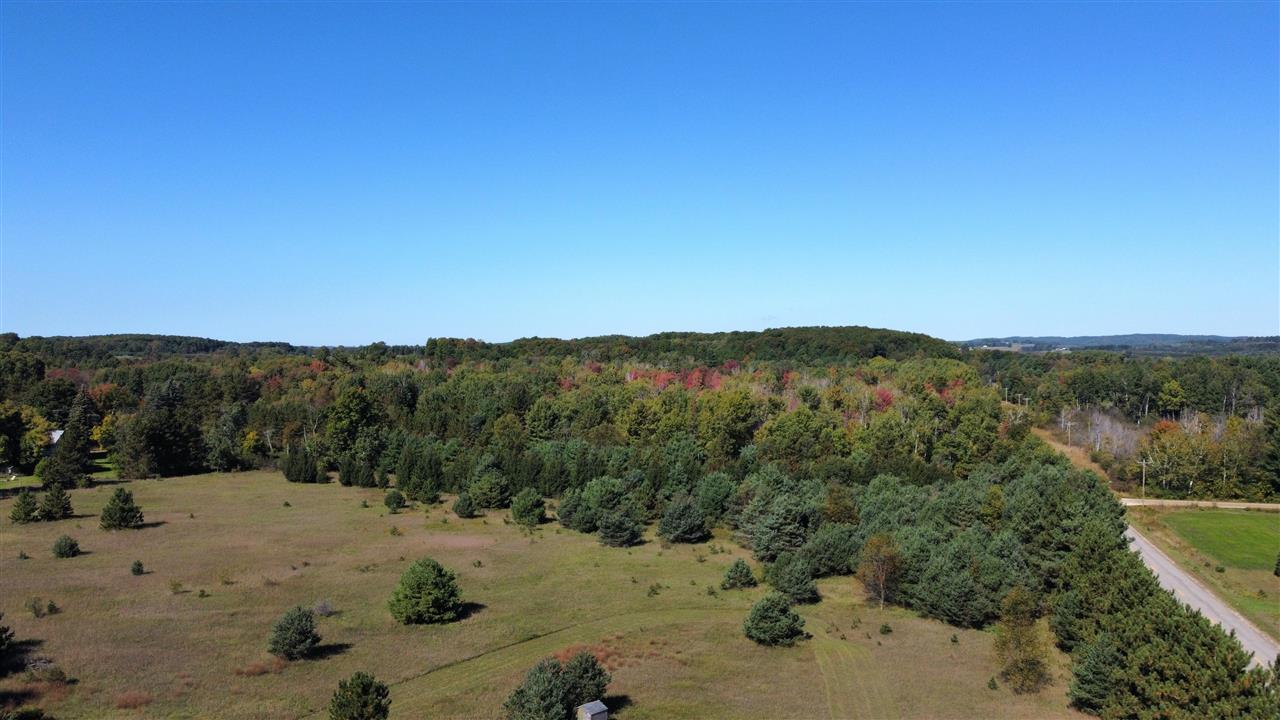 8148 Crystal Springs Road Bellaire, MI 49615 - Photo 39 of 45 1894334-40.JPG