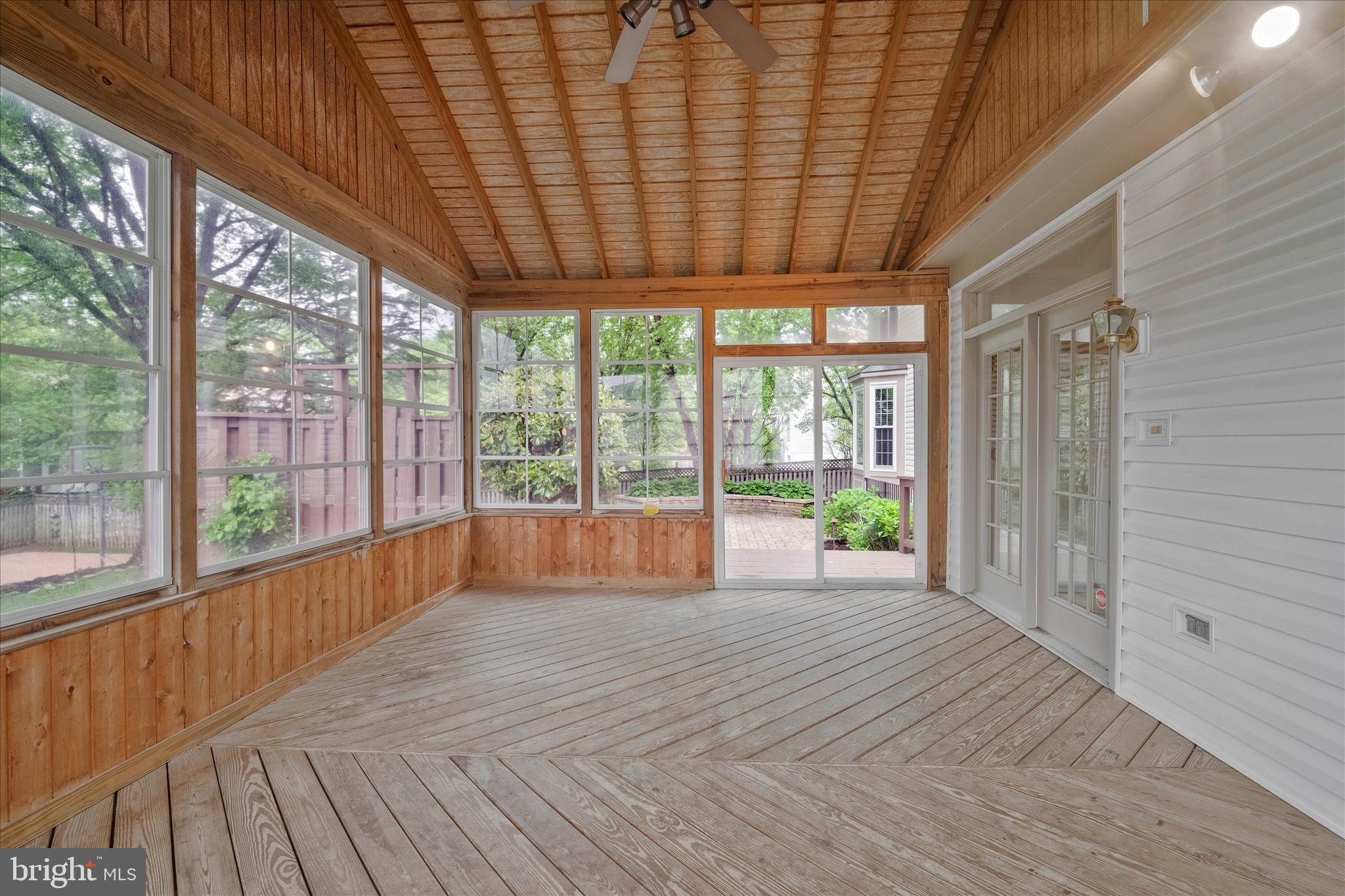 8285 Glenmar Road Ellicott City, MD 21043 - Photo 26 of 69