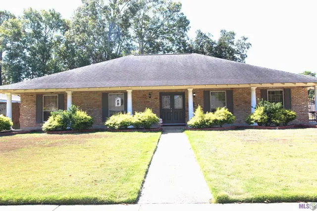 $2,500 | 12280 Warwick Avenue, Baton Rouge, LA 70815