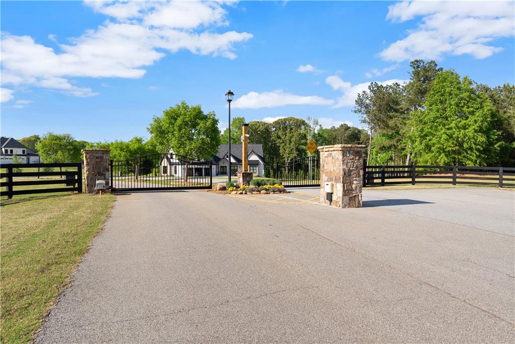 373 Fortress Way Jefferson, GA 30549 - Photo 9 of 118