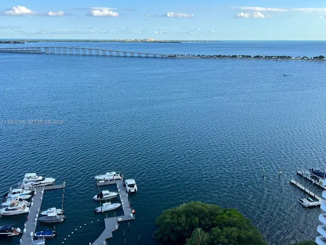 a view of a room with an empty space