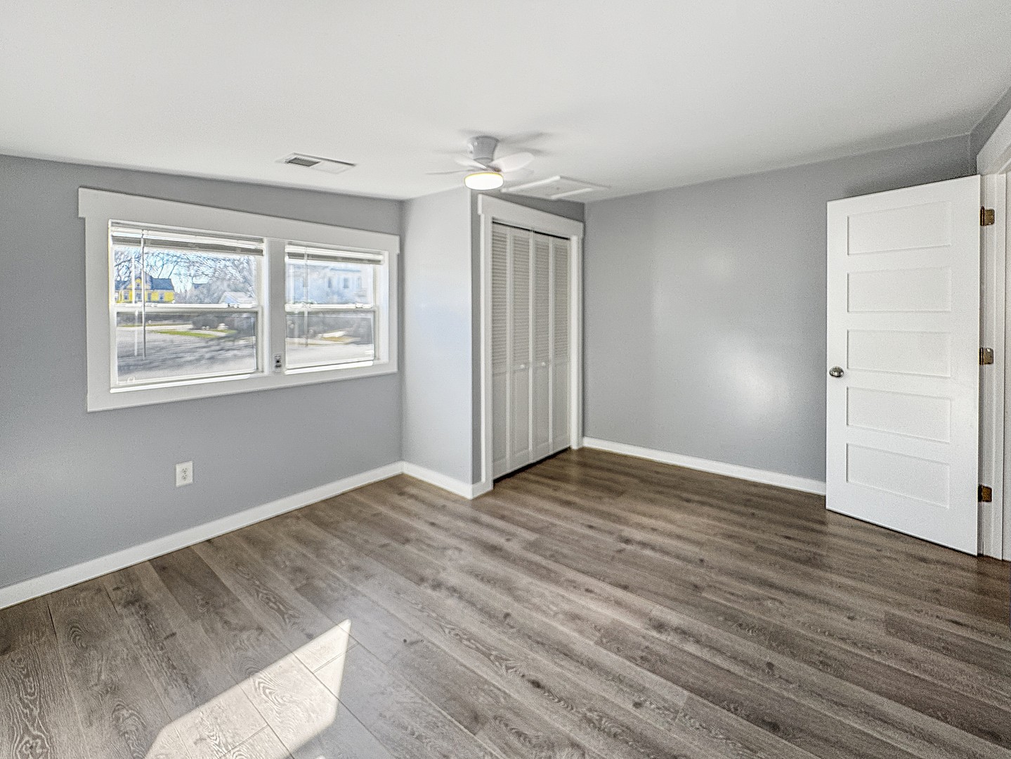 200 East Grove Street Utica, IL 61373 - Photo 13 of 42
