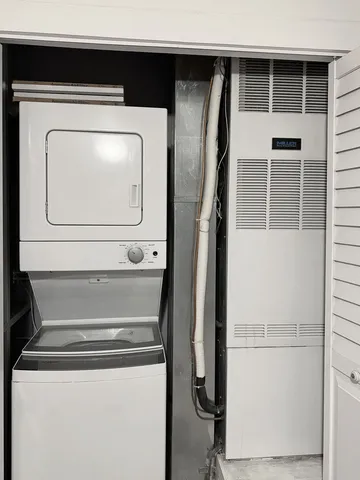 a close view of washer and dryer