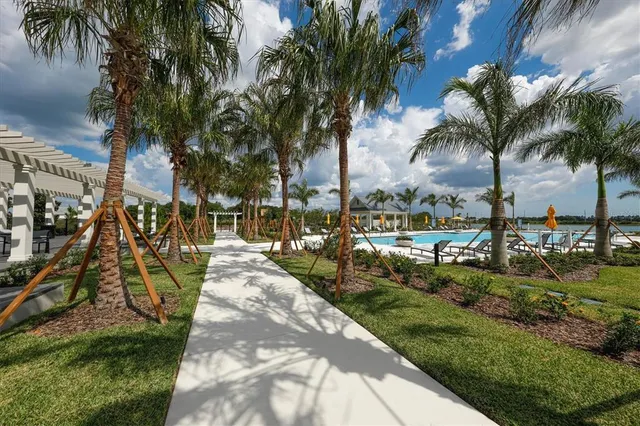 $3,500 | 1019 Waterline Court, Sarasota, FL 34240