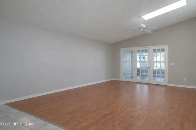 $325,000 | 8226 Lake Woodbourne Drive East, Jacksonville, FL 32217