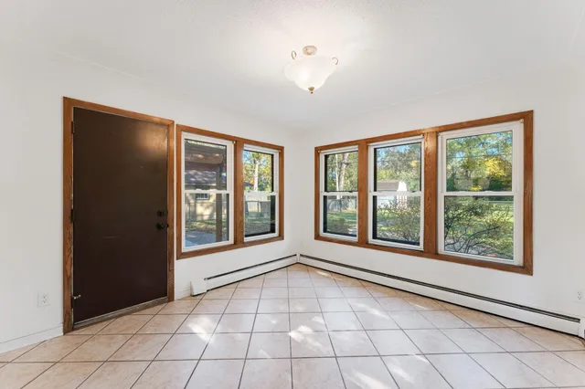 $374,900 | 9523 10th Avenue South, Bloomington, MN 55420