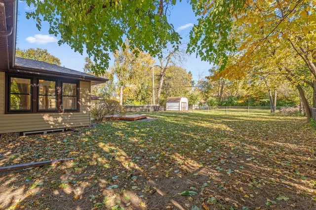 $374,900 | 9523 10th Avenue South, Bloomington, MN 55420