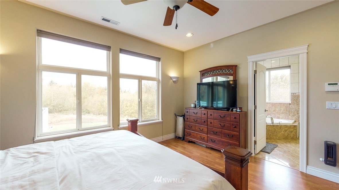 5583 Guide Meridian Bellingham, WA 98226 - Photo 22 of 36 Gallery Image 22