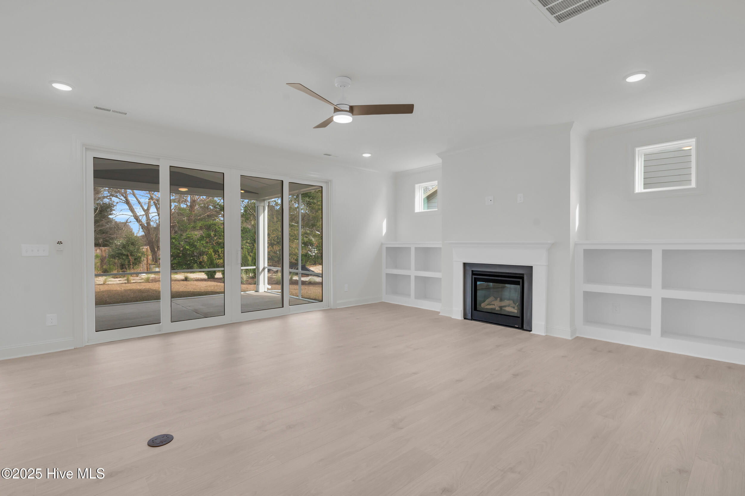 525 Sailor Sky Way, Unit 390 Hampstead, NC 28443 - Photo 13 of 52 sam_4925