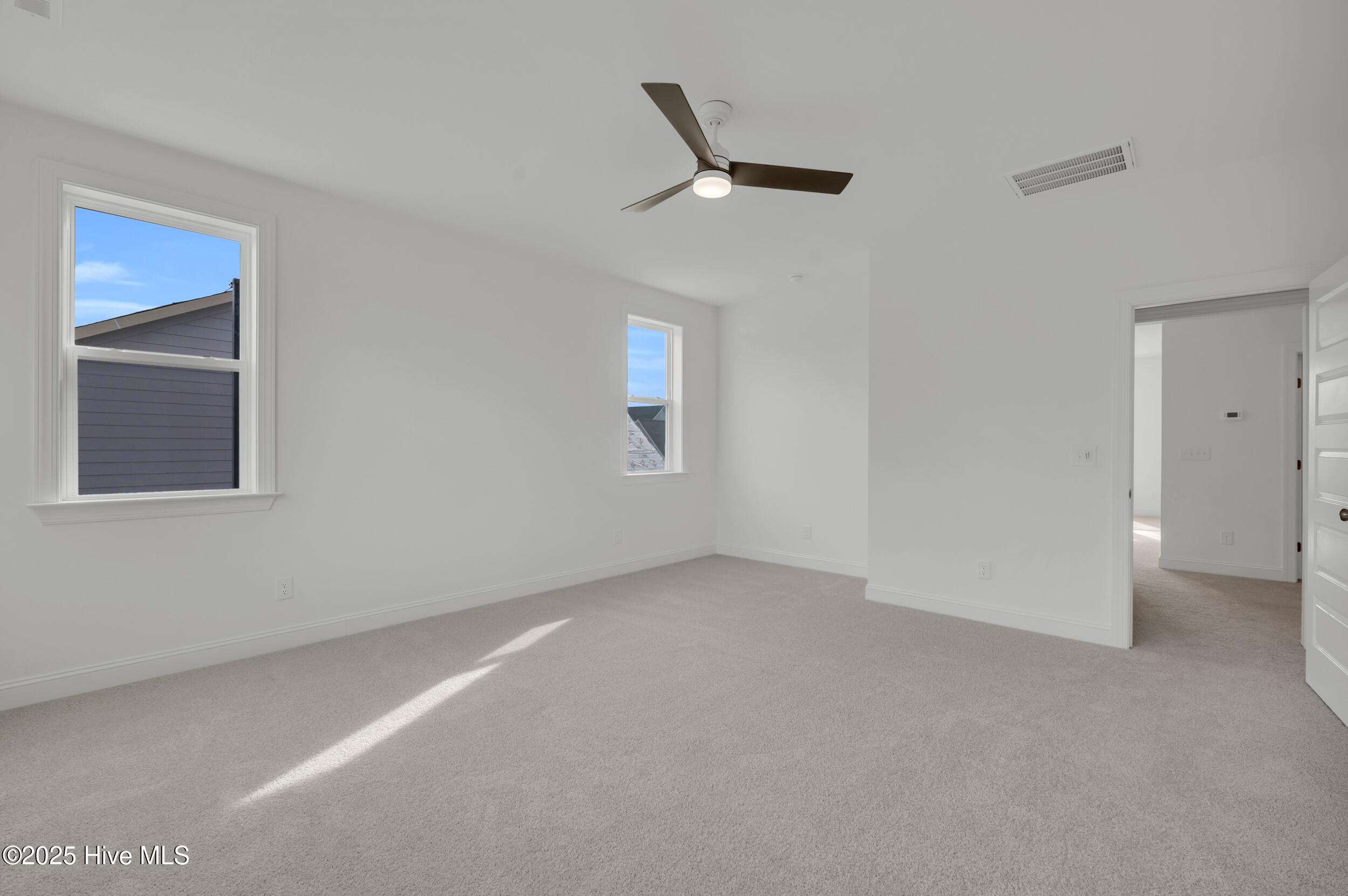 525 Sailor Sky Way, Unit 390 Hampstead, NC 28443 - Photo 21 of 52 sam_4973