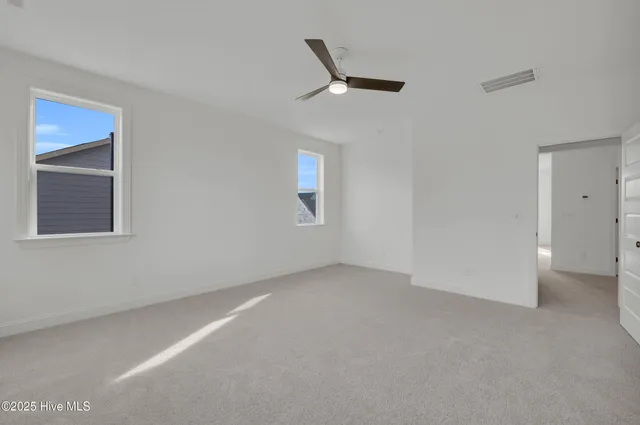 $631,900 | 525 Sailor Sky Way, Unit 390, Hampstead, NC 28443