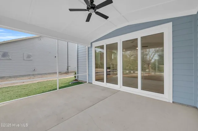 $631,900 | 525 Sailor Sky Way, Unit 390, Hampstead, NC 28443