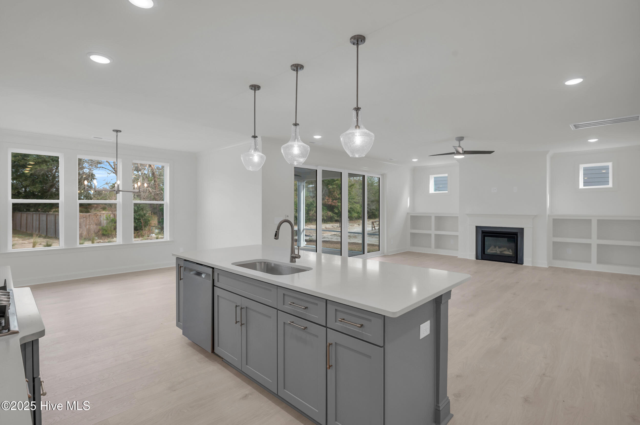 525 Sailor Sky Way, Unit 390 Hampstead, NC 28443 - Photo 7 of 52 sam_4946