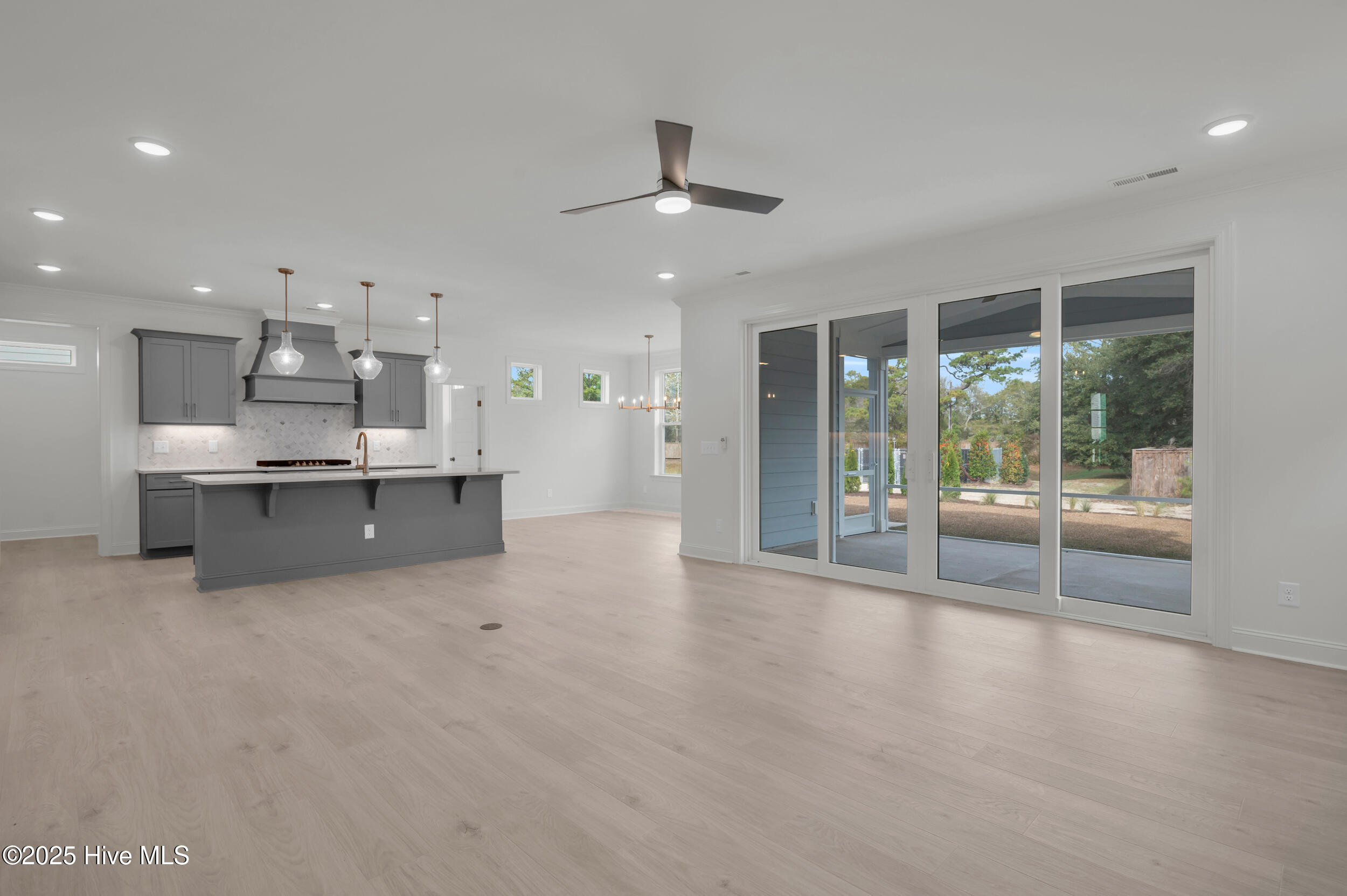 525 Sailor Sky Way, Unit 390 Hampstead, NC 28443 - Photo 9 of 52 sam_4934