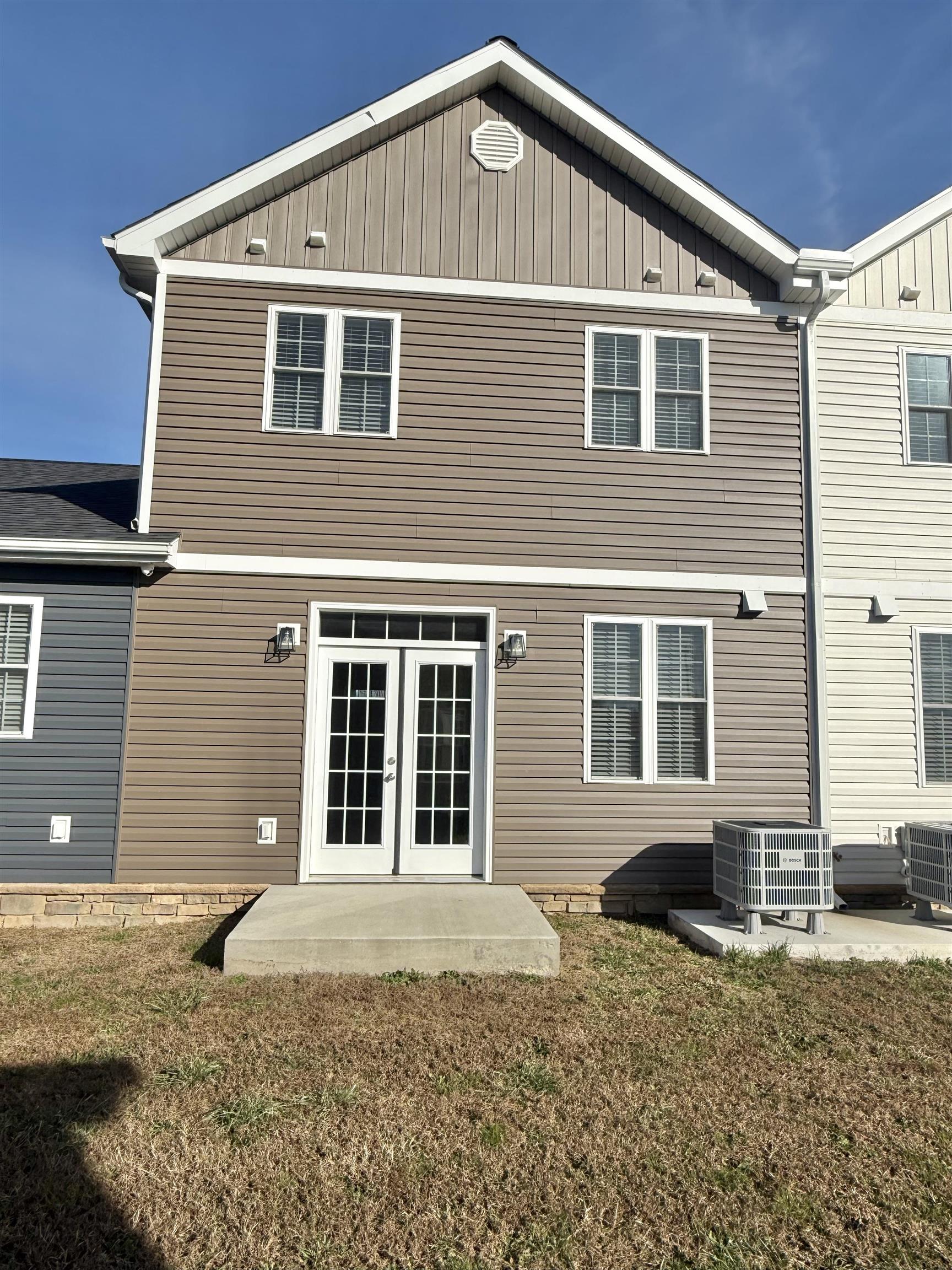 105 Bluegrass Way Grayson, KY 41143 - Photo 2 of 25