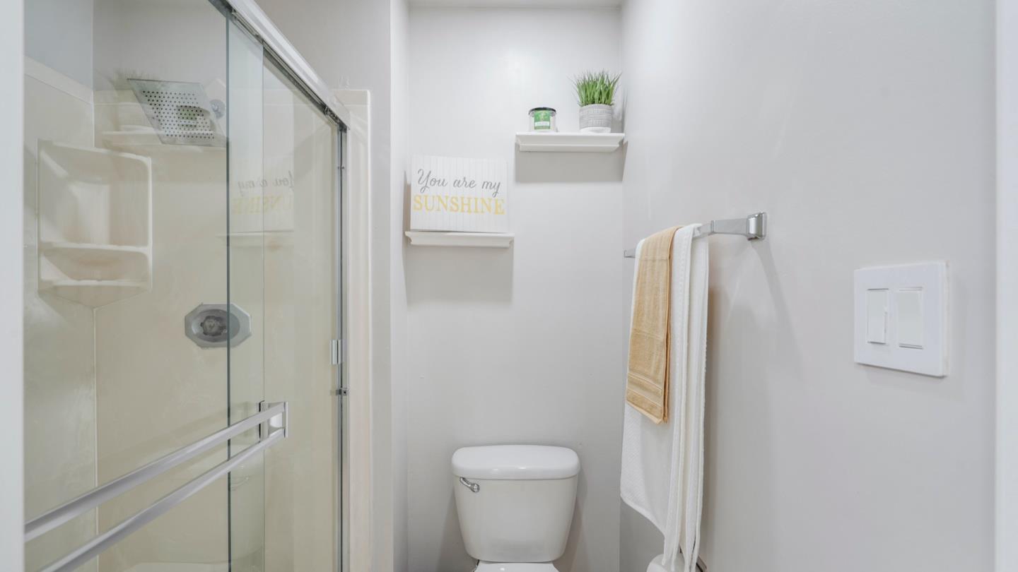 22135 Sevilla Road, Unit 37 Hayward, CA 94541 - Photo 17 of 41 Gallery Image 17
