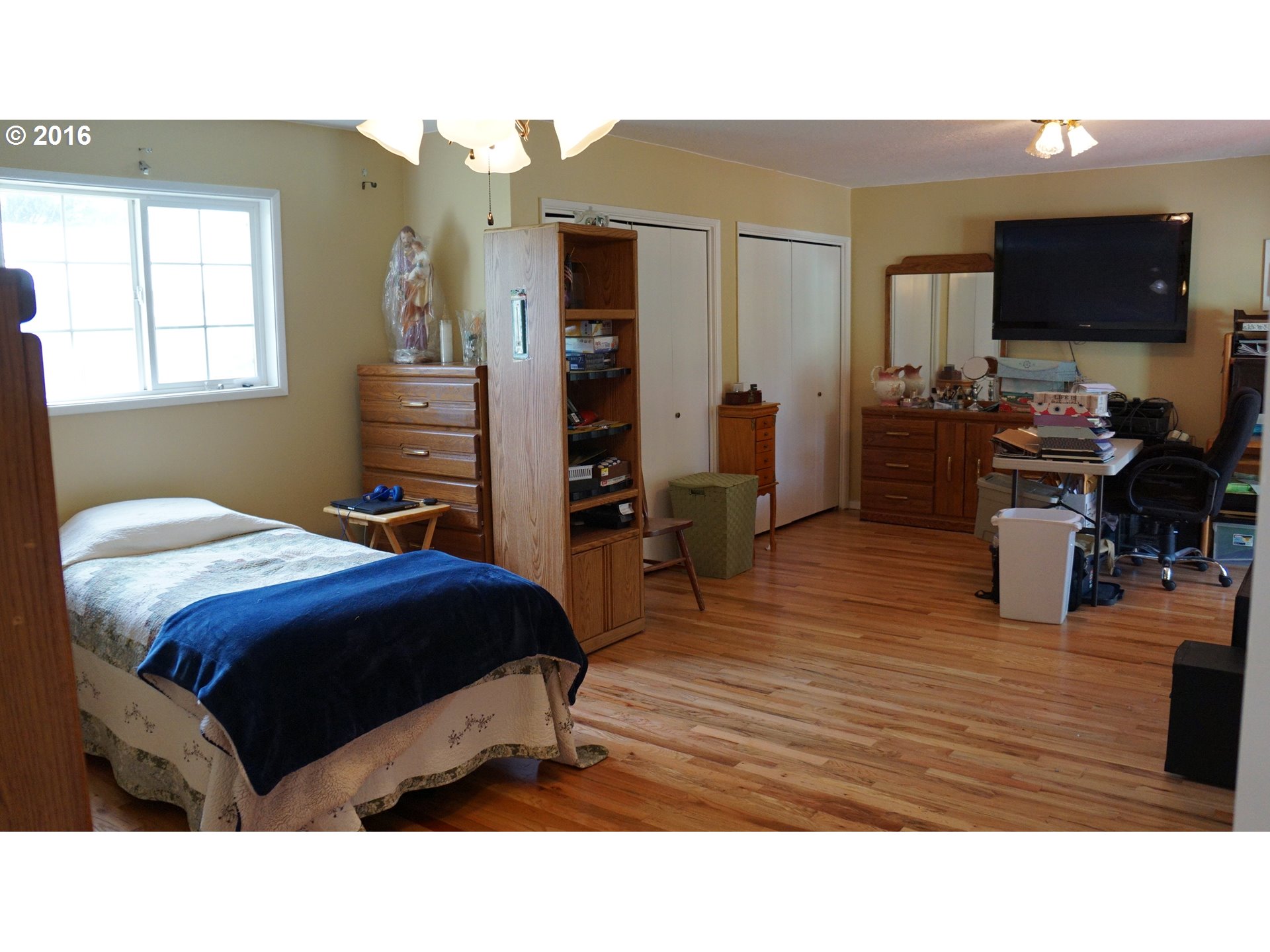 32472 South Mathias Road Molalla, OR 97038 - Photo 14 of 27 Bedroom, Primary