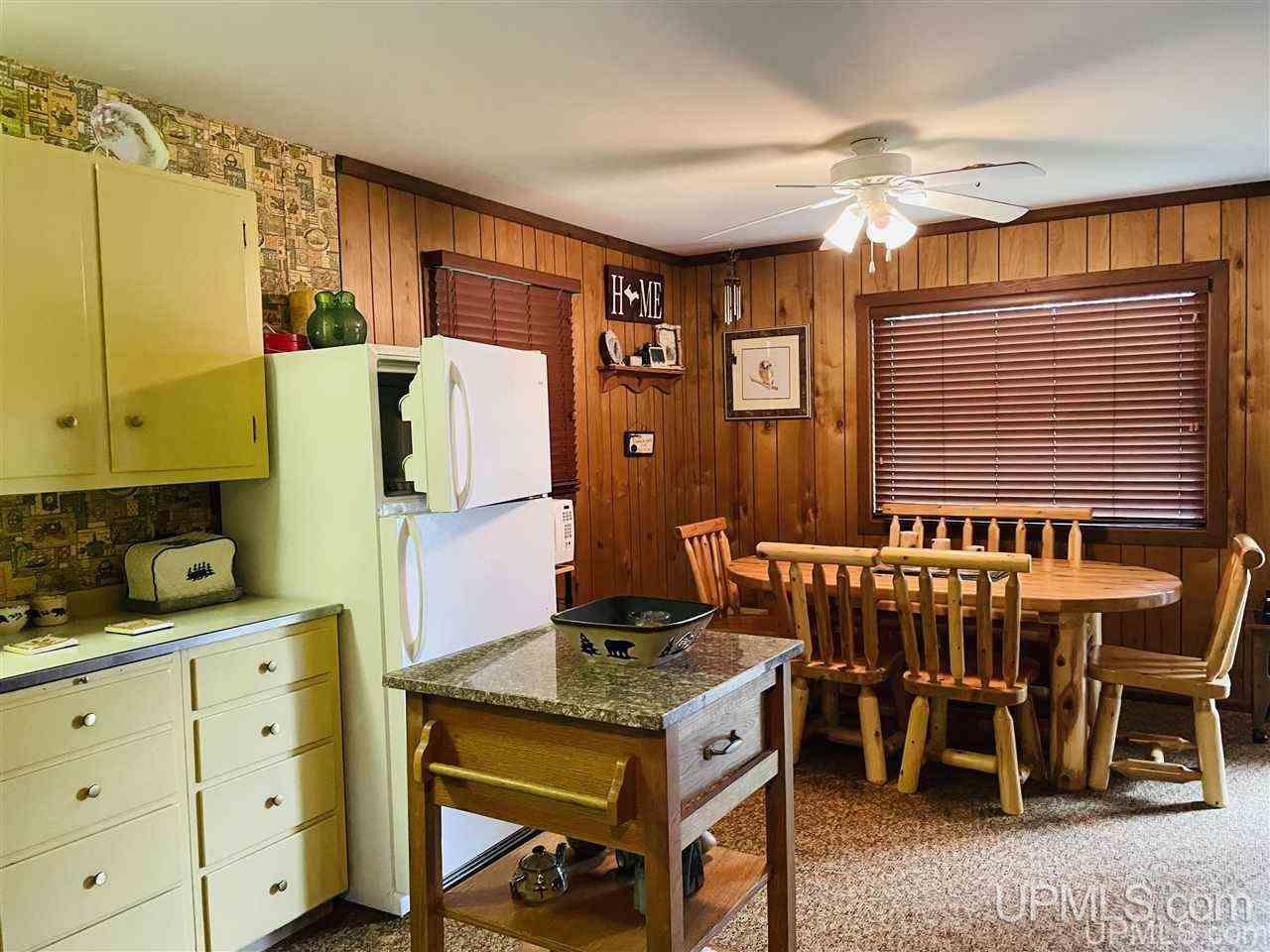 9520 32 Road Rapid River, MI 49878 - Photo 26 of 34