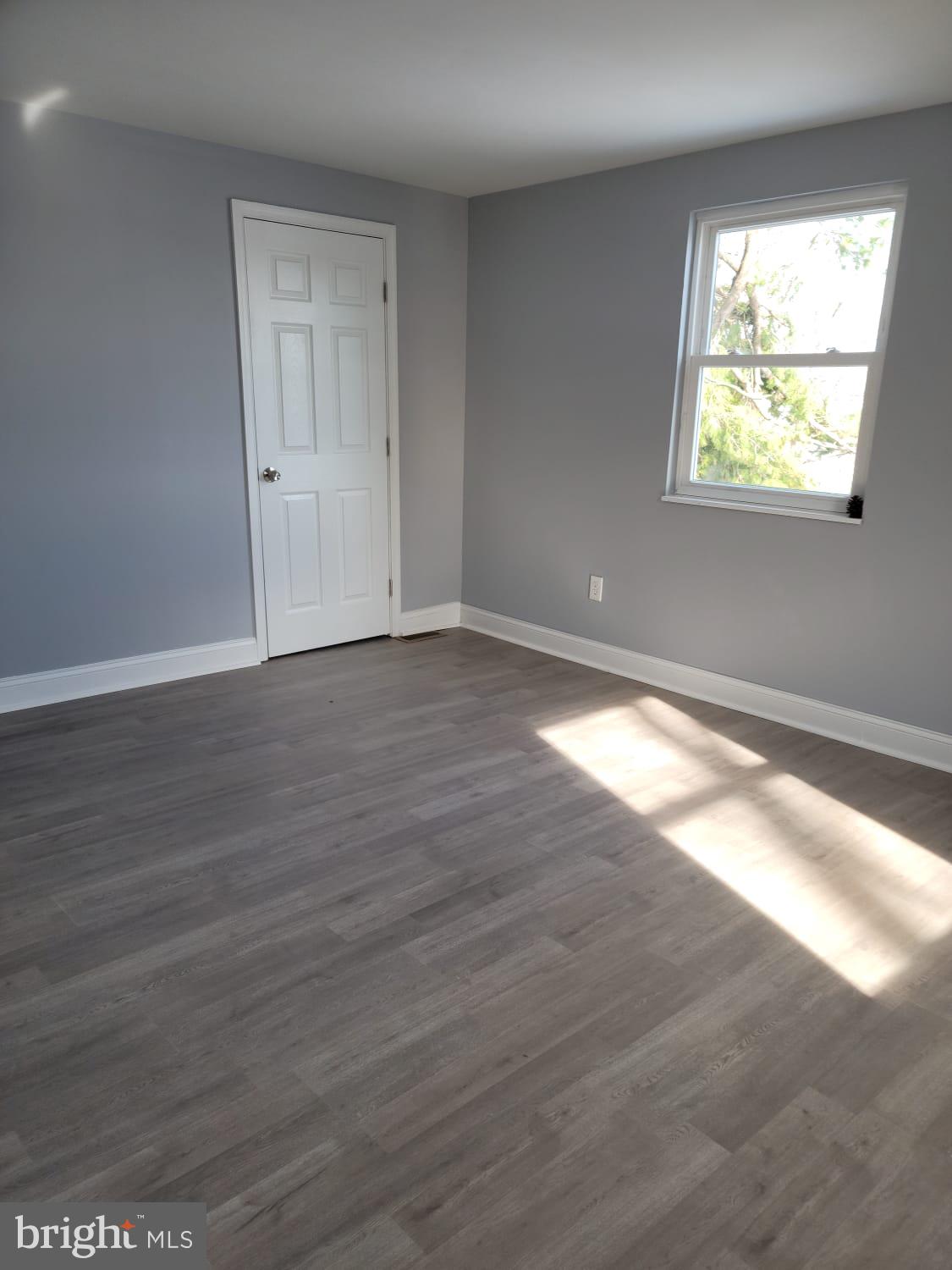 135 North Harrison Road Sterling, VA 20164 - Photo 43 of 73 MASTER ROOM