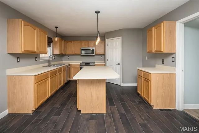 $300,000 | 130 Burnt Oak Court, Wentzville, MO 63385