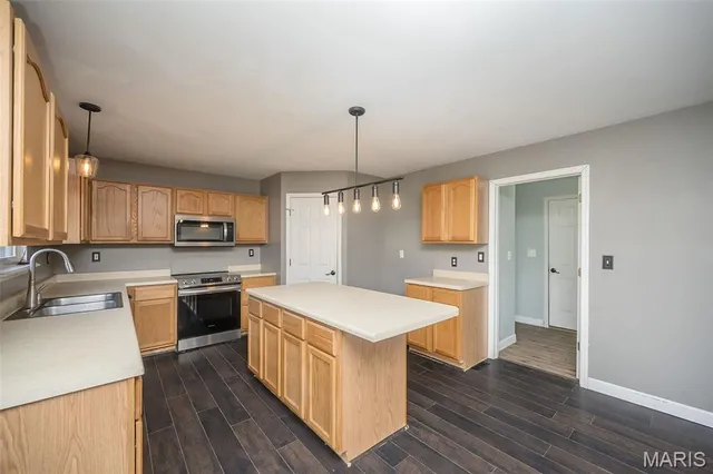 $300,000 | 130 Burnt Oak Court, Wentzville, MO 63385