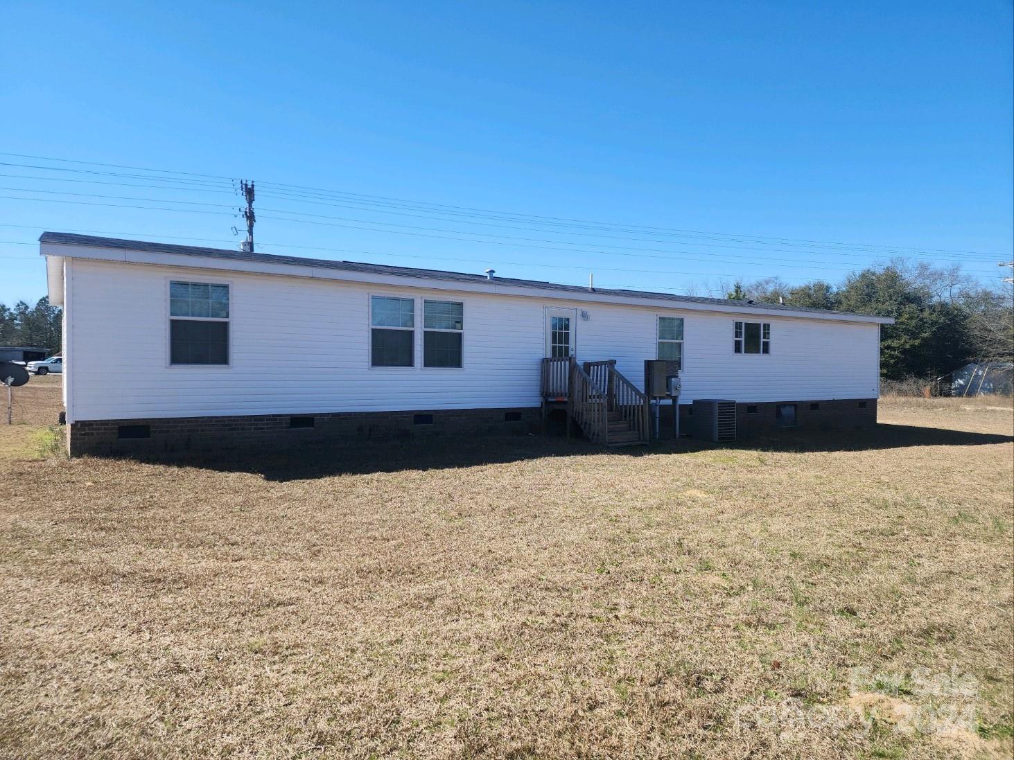 841 Airport Road Pageland, SC 29728 - Photo 3 of 16 Gallery Image 3