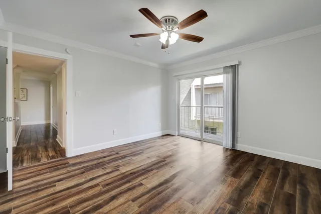 $2,595 | 1115 Augusta Drive, Unit 29, Houston, TX 77057