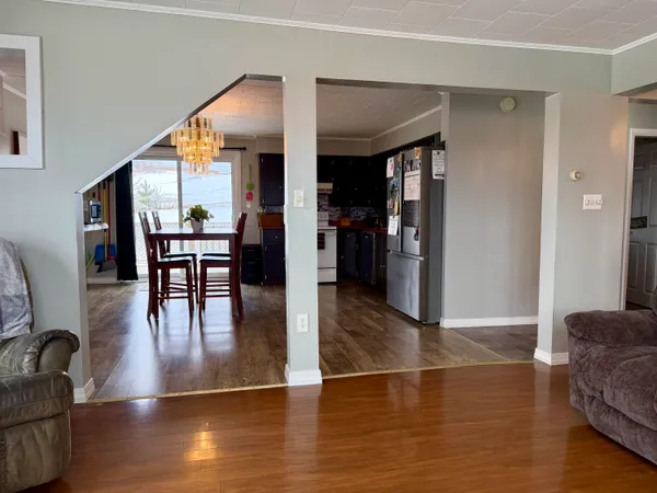 $239,900 | 272 Main Street, St. Agatha, ME 04772