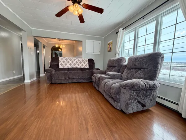 $239,900 | 272 Main Street, St. Agatha, ME 04772