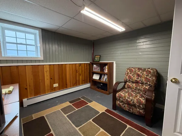 $239,900 | 272 Main Street, St. Agatha, ME 04772