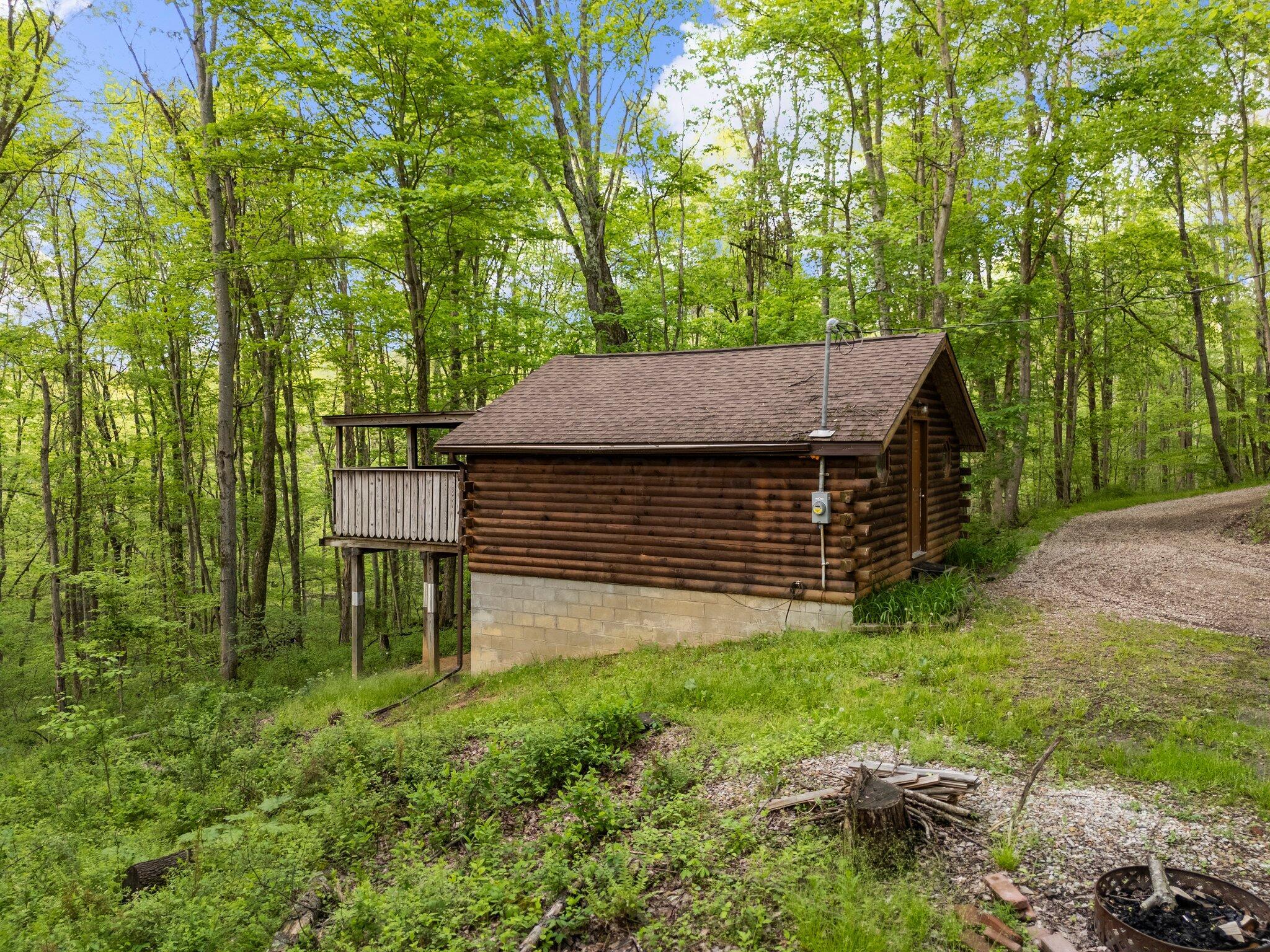 26975 Chapel Ridge Road Logan, OH 43138 - Photo 57 of 98 CABINS
