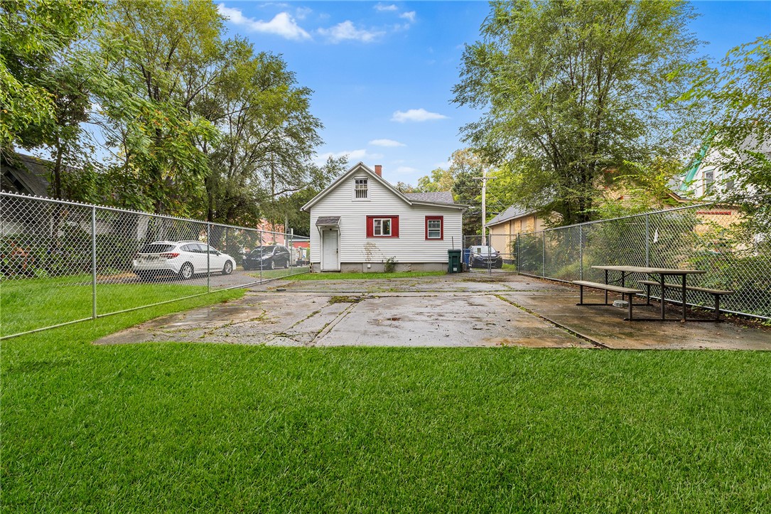 275 Clifford Avenue Rochester, NY 14621 - Photo 11 of 12