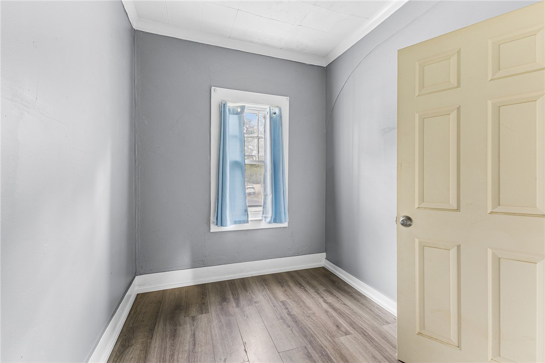 275 Clifford Avenue Rochester, NY 14621 - Photo 7 of 12