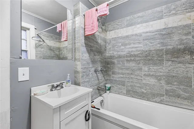 $92,000 | 275 Clifford Avenue, Rochester, NY 14621